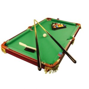 Mini billiard table – complete equiped