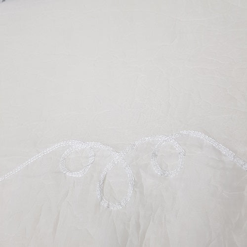 Ready Made Lace Sheer - Crushed Cornelly 5m - Image 3