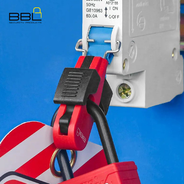 LOCKOUT BBL CIRCUIT BREAKER SMALL PIN IN - Image 4