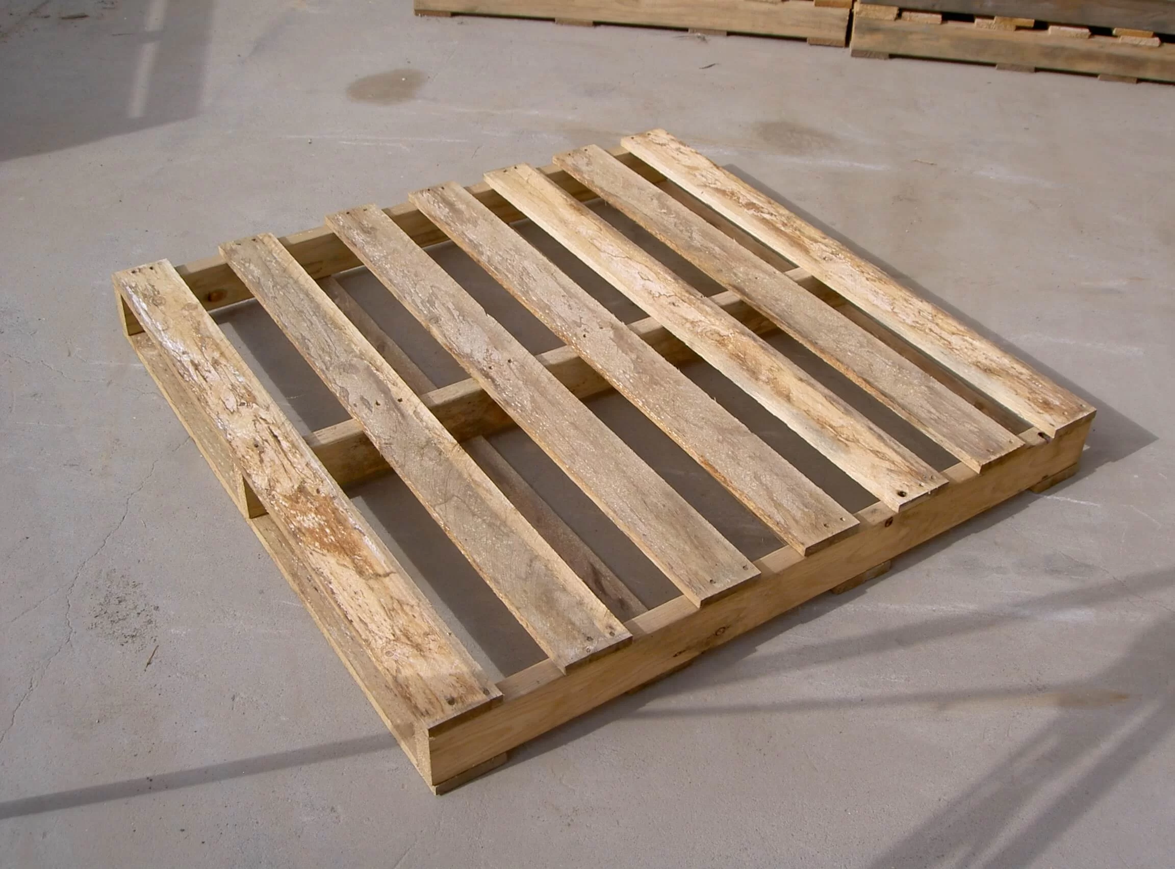 Wooden Pallets 1200x x1000 4way Medium Duty Pine Pallet – A Grade