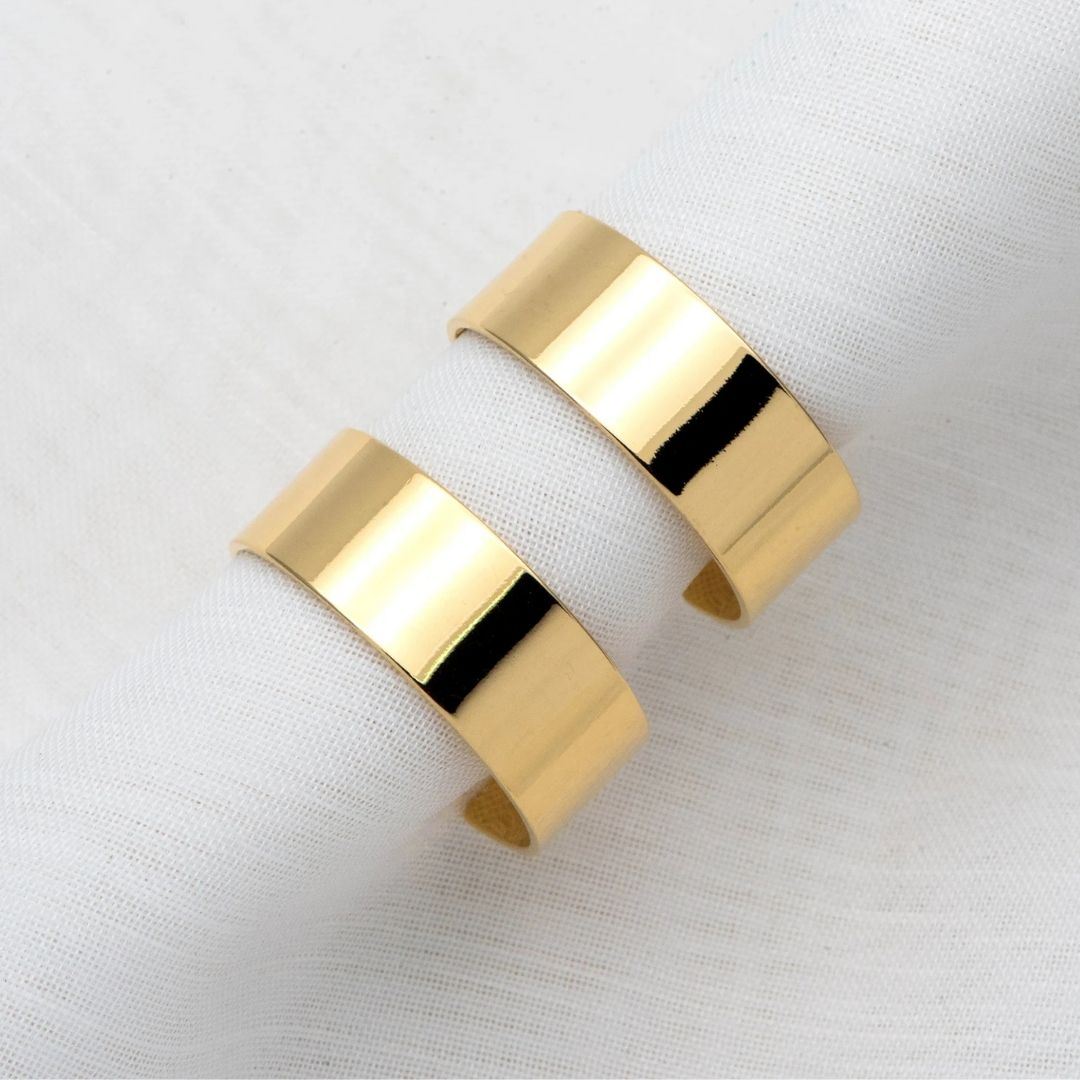 Classic Metal Napkin Rings - Gold & Silver - Image 3