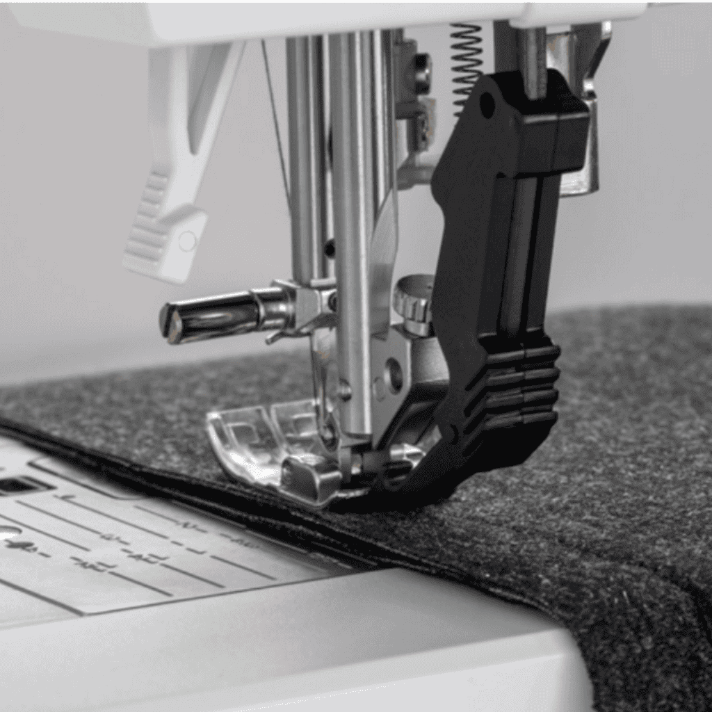 Pfaff Ambition 610 - Sewing Machine - Image 7