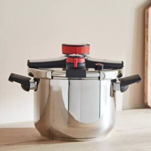 Stainless Steel Pressure Cooker – 8L