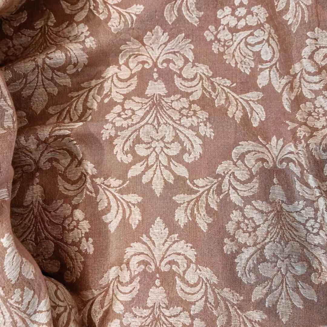 Avellie Luxe Table Spread – Premium Designer Table Cloth - Image 2