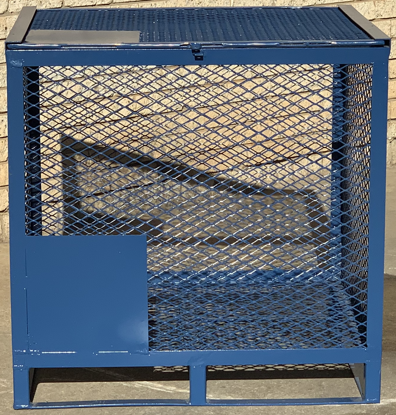 Security Cage (SECCAGE) – Made from 40 x 40 x 3 Angle Iron and Mesh / Mentex