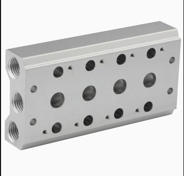COMMON SUPPLY AND EXHAUST MANIFOLD FOR VALVES 1/2″ – 4 Station Manifold to 1/2″ – 10 Station Manifold and 1/2″ Blanking Plate