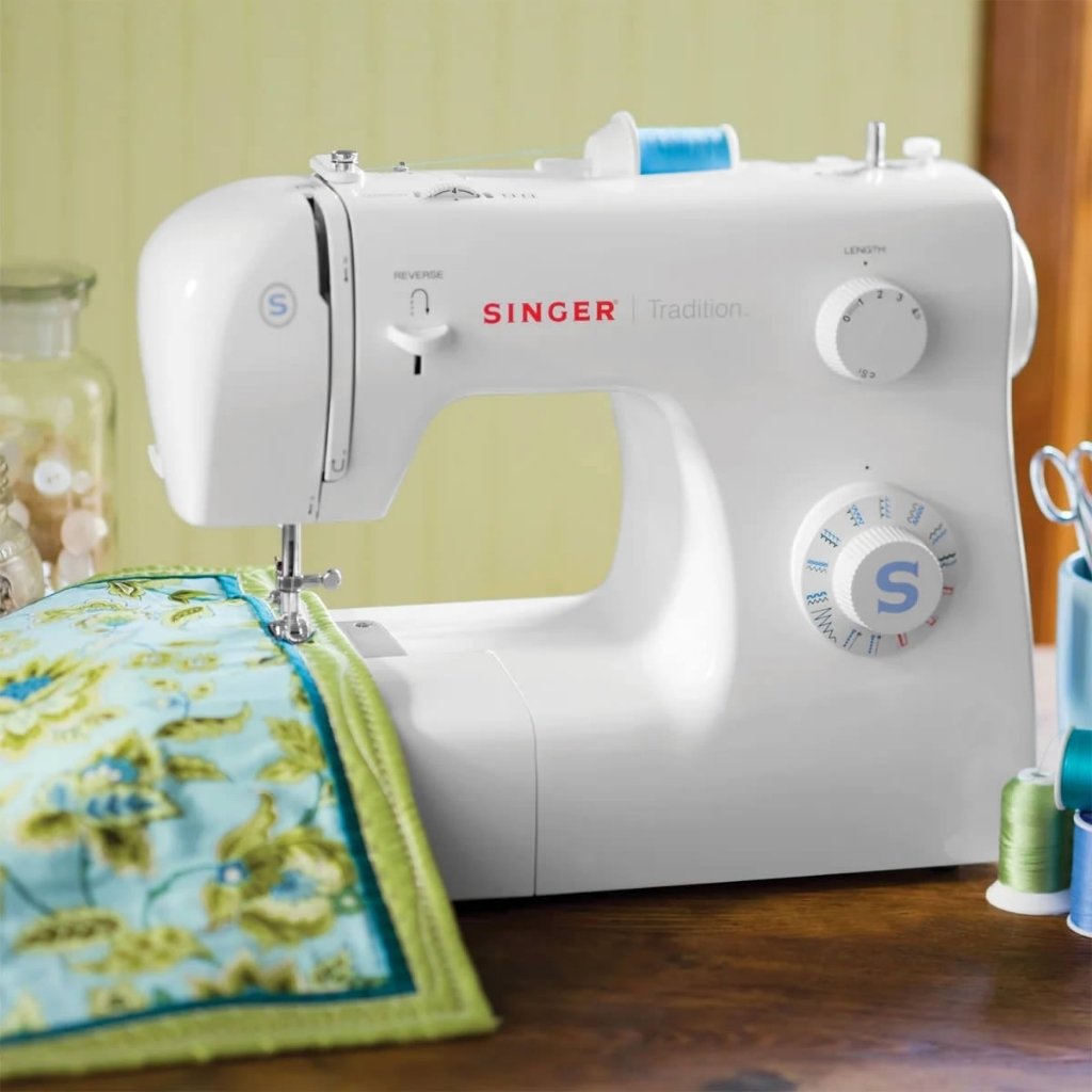 Singer 2259 - Traditions Domestic Machine - Image 2
