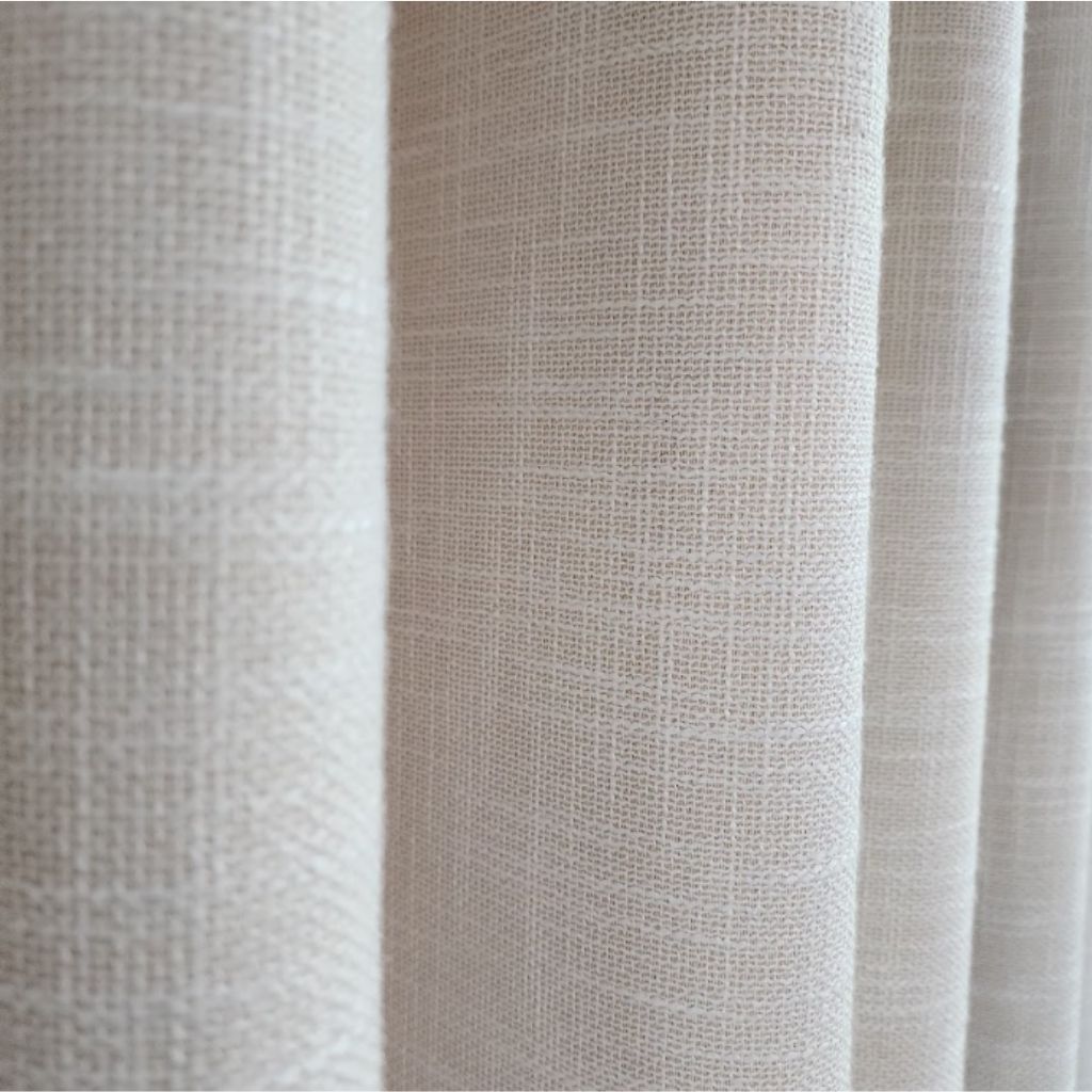 Luxury Linen Eyelet Ready Made Curtain - Image 2