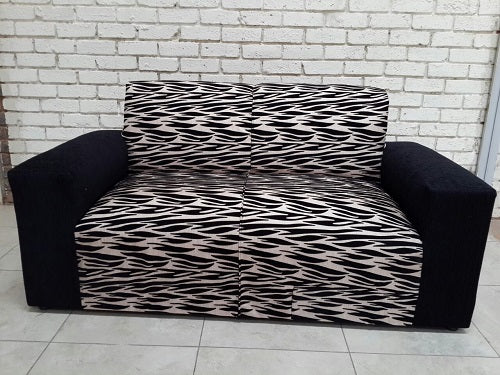 Wedding Couch  - 2 Seater - Image 2